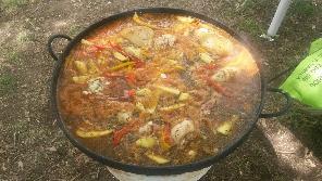 iniciarse al campamento, base, acampada, camping, acampar, camper, refugio, dormi, donde dormir,  caba&ntilde;a, hospedaje, donde hospedarse, hotel barato, ambiente, sala de maquinas, exclusivo, exclusividad, camping de lujo, glamping argentina, relax, relajarse, relajacion, siesta, tranquilidad, sosiego, estancia, pasto, aire, acondicionado, desayuno, mate en la cama, pileta, sombrilla, colchoneta inflable, fin de semana, week end, sabado, domingo, feriado, fin de semana largo, feriado puente, salida, parejas, turismo rural, viaje, viajecito escapada, viajeta, cerca, capital, pocos km, costa atlantica, autopista zona sur, lobos, ca&ntilde;uelas, san miguel del monte, uribelarrea, udaondo abott, campo, fogon, bolsa de dormir, linternas, mosquitero, pesca, paseos en globo, planeadores, alquiler cuatriciclos, cabalgatas, cabalgar, caballos, parque4x4, smata, maximo paz, vicente casares, ezeiza, horno de barro, asado, amigos, familia, chicos chicos, peque&ntilde;os, primera experiencia, naturaleza, verde, salir a pescar, hacer un fueguito, leer un libro, tranquilo, hamaca, paraguaya, siesta en los arboles, pastos altos, fogon, parrilla, disco de arado, deportes aventura, escapar de la rutina, quincho, juegos para chicos, escaladores, atardecer, niebla, abierto todo el a&ntilde;o, atendido por sus due&ntilde;os, ropa de cama, frazadas, mangrullo, reposeras, pic-nic, pic nic, campestre, atardecer, pajaros, chacra, las primorosas, chacras del alba, termas del salado, esculturas al aire libre, sala de maquinas, parque 4x4 conduccion defensiva, 4x4 y atv cuatris bosques, pasar el dia, dia de campo, 