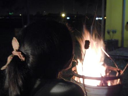 iniciarse al campamento, base, acampada, camping, acampar, camper, refugio, dormi, donde dormir,  caba&ntilde;a, hospedaje, donde hospedarse, hotel barato, ambiente, sala de maquinas, exclusivo, exclusividad, camping de lujo, glamping argentina, relax, relajarse, relajacion, siesta, tranquilidad, sosiego, estancia, pasto, aire, acondicionado, desayuno, mate en la cama, pileta, sombrilla, colchoneta inflable, fin de semana, week end, sabado, domingo, feriado, fin de semana largo, feriado puente, salida, parejas, turismo rural, viaje, viajecito escapada, viajeta, cerca, capital, pocos km, costa atlantica, autopista zona sur, lobos, ca&ntilde;uelas, san miguel del monte, uribelarrea, udaondo abott, campo, fogon, bolsa de dormir, linternas, mosquitero, pesca, paseos en globo, planeadores, alquiler cuatriciclos, cabalgatas, cabalgar, caballos, parque4x4, smata, maximo paz, vicente casares, ezeiza, horno de barro, asado, amigos, familia, chicos chicos, peque&ntilde;os, primera experiencia, naturaleza, verde, salir a pescar, hacer un fueguito, leer un libro, tranquilo, hamaca, paraguaya, siesta en los arboles, pastos altos, fogon, parrilla, disco de arado, deportes aventura, escapar de la rutina, quincho, juegos para chicos, escaladores, atardecer, niebla, abierto todo el a&ntilde;o, atendido por sus due&ntilde;os, ropa de cama, frazadas, mangrullo, reposeras, pic-nic, pic nic, campestre, atardecer, pajaros, chacra, las primorosas, chacras del alba, termas del salado, esculturas al aire libre, sala de maquinas, parque 4x4 conduccion defensiva, 4x4 y atv cuatris bosques, pasar el dia, dia de campo, 