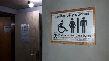 iniciarse al campamento, base, acampada, camping, acampar, camper, refugio, dormi, donde dormir,  caba&ntilde;a, hospedaje, donde hospedarse, hotel barato, ambiente, sala de maquinas, exclusivo, exclusividad, camping de lujo, glamping argentina, relax, relajarse, relajacion, siesta, tranquilidad, sosiego, estancia, pasto, aire, acondicionado, desayuno, mate en la cama, pileta, sombrilla, colchoneta inflable, fin de semana, week end, sabado, domingo, feriado, fin de semana largo, feriado puente, salida, parejas, turismo rural, viaje, viajecito escapada, viajeta, cerca, capital, pocos km, costa atlantica, autopista zona sur, lobos, ca&ntilde;uelas, san miguel del monte, uribelarrea, udaondo abott, campo, fogon, bolsa de dormir, linternas, mosquitero, pesca, paseos en globo, planeadores, alquiler cuatriciclos, cabalgatas, cabalgar, caballos, parque4x4, smata, maximo paz, vicente casares, ezeiza, horno de barro, asado, amigos, familia, chicos chicos, peque&ntilde;os, primera experiencia, naturaleza, verde, salir a pescar, hacer un fueguito, leer un libro, tranquilo, hamaca, paraguaya, siesta en los arboles, pastos altos, fogon, parrilla, disco de arado, deportes aventura, escapar de la rutina, quincho, juegos para chicos, escaladores, atardecer, niebla, abierto todo el a&ntilde;o, atendido por sus due&ntilde;os, ropa de cama, frazadas, mangrullo, reposeras, pic-nic, pic nic, campestre, atardecer, pajaros, chacra, las primorosas, chacras del alba, termas del salado, esculturas al aire libre, sala de maquinas, parque 4x4 conduccion defensiva, 4x4 y atv cuatris bosques, pasar el dia, dia de campo, 