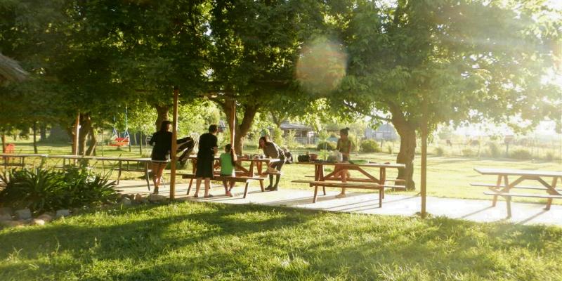 Campamento, ca&ntilde;uelas, acampar, escuelas, camping, educativo, grupo de chicos, salida educativa, exclusivo, fin de semana, pocos km, ezeiza, iniciarse al campamento, base, acampada, camping, acampar, cerca, capital, pocos km, lobos, ca&ntilde;uelas, san miguel del monte, uribelarrea, udaondo abott, campo, fogon, rustico, scouts, alquiler carpas, bolsa de dormir, linternas, parque4x4, smata, maximo paz, vicente casares, ezeiza, horno de barro, familia, chicos chicos, peque&ntilde;os, primera experiencia, naturaleza, verde, salir, arboleda, quincho cerrado, seguridad, iluminaci&oacute;n, fog&oacute;n, parrilla, deportes aventura, quincho, juegos para chicos, juegos trepadores, casa en el &aacute;rbol, escaladores, campestre, atardecer, la tranquera, general rodriguez, escuela de gimnasia, profesores, sevicios, viaje educativo, bosque, experiencia educativa, pileta, piscina, tobogan inflable, pelotero, mancha, deportes, cancha, futbol, voley, paseo nocturno, en caso de lluvia, transporte escolar, micro de alquiler, maestros de escuela, colegios, educaci&oacute;n privada, viaje fin de curso, experiencia campamentil, colonia escolar, educaci&oacute;n en el medio natural, Aula, Naturaleza, actividades f&iacute;sicas en el medio natural, educaci&oacute;n F&iacute;sica, educaci&oacute;n primaria, actividades f&iacute;sicas en la naturaleza, pre-campamento, colonia de vacaciones, vida en la naturaleza, tavien, pr&aacute;cticas en el medio natural; cuidado y preservaci&oacute;n del medio ambiente, interpretaci&oacute;n natural, campo privado, predio cerrado, integraci&oacute;n, sholem, intercolegial, torneo, campo aventua, barrancas, lujan, puente de sogas, caminata nocturna, entorno controlado, construir, refugios, laguna, juego, grupo, charlas, iglesias, retiro espiritual, catequesis, campamentos catolicos, proyecto campamento, arborismo, baradero, dormies, granja, contingente, alojamiento, interpretaci&oacute;n, mangrullo, plantas nativas, colonia suiza, programa educativo, san antonio de areco, los robles, campamento recreativo, armado de carpas, capilla del se&ntilde;or, excursiones de colegios, grupo scout.