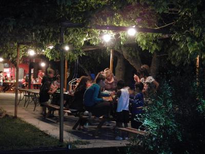 Campamento, ca&ntilde;uelas, acampar, escuelas, camping, educativo, grupo de chicos, salida educativa, exclusivo, fin de semana, pocos km, ezeiza, iniciarse al campamento, base, acampada, camping, acampar, cerca, capital, pocos km, lobos, ca&ntilde;uelas, san miguel del monte, uribelarrea, udaondo abott, campo, fogon, rustico, scouts, alquiler carpas, bolsa de dormir, linternas, parque4x4, smata, maximo paz, vicente casares, ezeiza, horno de barro, familia, chicos chicos, peque&ntilde;os, primera experiencia, naturaleza, verde, salir, arboleda, quincho cerrado, seguridad, iluminaci&oacute;n, fog&oacute;n, parrilla, deportes aventura, quincho, juegos para chicos, juegos trepadores, casa en el &aacute;rbol, escaladores, campestre, atardecer, la tranquera, general rodriguez, escuela de gimnasia, profesores, sevicios, viaje educativo, bosque, experiencia educativa, pileta, piscina, tobogan inflable, pelotero, mancha, deportes, cancha, futbol, voley, paseo nocturno, en caso de lluvia, transporte escolar, micro de alquiler, maestros de escuela, colegios, educaci&oacute;n privada, viaje fin de curso, experiencia campamentil, colonia escolar, educaci&oacute;n en el medio natural, Aula, Naturaleza, actividades f&iacute;sicas en el medio natural, educaci&oacute;n F&iacute;sica, educaci&oacute;n primaria, actividades f&iacute;sicas en la naturaleza, pre-campamento, colonia de vacaciones, vida en la naturaleza, tavien, pr&aacute;cticas en el medio natural; cuidado y preservaci&oacute;n del medio ambiente, interpretaci&oacute;n natural, campo privado, predio cerrado, integraci&oacute;n, sholem, intercolegial, torneo, campo aventua, barrancas, lujan, puente de sogas, caminata nocturna, entorno controlado, construir, refugios, laguna, juego, grupo, charlas, iglesias, retiro espiritual, catequesis, campamentos catolicos, proyecto campamento, arborismo, baradero, dormies, granja, contingente, alojamiento, interpretaci&oacute;n, mangrullo, plantas nativas, colonia suiza, programa educativo, san antonio de areco, los robles, campamento recreativo, armado de carpas, capilla del se&ntilde;or, excursiones de colegios, grupo scout.