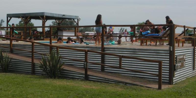 Campamento, ca&ntilde;uelas, acampar, escuelas, camping, educativo, grupo de chicos, salida educativa, exclusivo, fin de semana, pocos km, ezeiza, iniciarse al campamento, base, acampada, camping, acampar, cerca, capital, pocos km, lobos, ca&ntilde;uelas, san miguel del monte, uribelarrea, udaondo abott, campo, fogon, rustico, scouts, alquiler carpas, bolsa de dormir, linternas, parque4x4, smata, maximo paz, vicente casares, ezeiza, horno de barro, familia, chicos chicos, peque&ntilde;os, primera experiencia, naturaleza, verde, salir, arboleda, quincho cerrado, seguridad, iluminaci&oacute;n, fog&oacute;n, parrilla, deportes aventura, quincho, juegos para chicos, juegos trepadores, casa en el &aacute;rbol, escaladores, campestre, atardecer, la tranquera, general rodriguez, escuela de gimnasia, profesores, sevicios, viaje educativo, bosque, experiencia educativa, pileta, piscina, tobogan inflable, pelotero, mancha, deportes, cancha, futbol, voley, paseo nocturno, en caso de lluvia, transporte escolar, micro de alquiler, maestros de escuela, colegios, educaci&oacute;n privada, viaje fin de curso, experiencia campamentil, colonia escolar, educaci&oacute;n en el medio natural, Aula, Naturaleza, actividades f&iacute;sicas en el medio natural, educaci&oacute;n F&iacute;sica, educaci&oacute;n primaria, actividades f&iacute;sicas en la naturaleza, pre-campamento, colonia de vacaciones, vida en la naturaleza, tavien, pr&aacute;cticas en el medio natural; cuidado y preservaci&oacute;n del medio ambiente, interpretaci&oacute;n natural, campo privado, predio cerrado, integraci&oacute;n, sholem, intercolegial, torneo, campo aventua, barrancas, lujan, puente de sogas, caminata nocturna, entorno controlado, construir, refugios, laguna, juego, grupo, charlas, iglesias, retiro espiritual, catequesis, campamentos catolicos, proyecto campamento, arborismo, baradero, dormies, granja, contingente, alojamiento, interpretaci&oacute;n, mangrullo, plantas nativas, colonia suiza, programa educativo, san antonio de areco, los robles, campamento recreativo, armado de carpas, capilla del se&ntilde;or, excursiones de colegios, grupo scout.