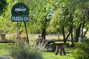 iniciarse al campamento, base, acampada, camping, acampar, camper, refugio, dormi, donde dormir,  caba&ntilde;a, hospedaje, donde hospedarse, hotel barato, ambiente, sala de maquinas, exclusivo, exclusividad, camping de lujo, glamping argentina, relax, relajarse, relajacion, siesta, tranquilidad, sosiego, estancia, pasto, aire, acondicionado, desayuno, mate en la cama, pileta, sombrilla, colchoneta inflable, fin de semana, week end, sabado, domingo, feriado, fin de semana largo, feriado puente, salida, parejas, turismo rural, viaje, viajecito escapada, viajeta, cerca, capital, pocos km, costa atlantica, autopista zona sur, lobos, ca&ntilde;uelas, san miguel del monte, uribelarrea, udaondo abott, campo, fogon, bolsa de dormir, linternas, mosquitero, pesca, paseos en globo, planeadores, alquiler cuatriciclos, cabalgatas, cabalgar, caballos, parque4x4, smata, maximo paz, vicente casares, ezeiza, horno de barro, asado, amigos, familia, chicos chicos, peque&ntilde;os, primera experiencia, naturaleza, verde, salir a pescar, hacer un fueguito, leer un libro, tranquilo, hamaca, paraguaya, siesta en los arboles, pastos altos 