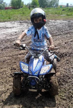 cuatriciclos, atv, cuatris, andar en cuatri, colectora autopista, utv, atv, sidebyside, polaris, canam, honda, gillera, g-force, donde andar en cuatri, circuito de enduro, motocross, moto, autopista, cantera, tosquera, seguridad, ba&ntilde;os, mecanica, reparacion de cuatri, quad, zanella, moto mx, millenium, campana, otamendi, practice track, benavidez, zona norte, zona sur, zona oeste, nogoya, las tejas, isla talavera, go pro, no profesional, cuatris para chicos, cuatri de 50cc, 90 cc, motocross, enduro, test road, mx, fmx, circuito, video, foro, comunidad mx, millennium 3, millennium otamendi, millennium benavidez, pista de cuatris, circuito de cuatriciclos, circuito ca&ntilde;uelas, ruta 3, atv park, amateur, circuito familia, cuatriciclo familiar, barro, piedras, donde barrear, stadium quadcross, chascomus, zarate, ezeiza, marcos parz, banshee, yamaha, grizzly, parrilleros, deportivo, buenos aires, parque4x4, camping con cuatri, sin locuras, parrillas, picnic, pic nic, cascos para cuatriciclos, ambiente familiar, pasar el d&iacute;a, fin de semana, sabado, domingo