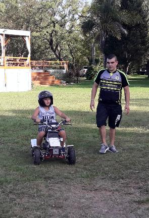 cuatriciclos, atv, cuatris, andar en cuatri, colectora autopista, utv, atv, sidebyside, polaris, canam, honda, gillera, g-force, donde andar en cuatri, circuito de enduro, motocross, moto, autopista, cantera, tosquera, seguridad, ba&ntilde;os, mecanica, reparacion de cuatri, quad, zanella, moto mx, millenium, campana, otamendi, practice track, benavidez, zona norte, zona sur, zona oeste, nogoya, las tejas, isla talavera, go pro, no profesional, cuatris para chicos, cuatri de 50cc, 90 cc, motocross, enduro, test road, mx, fmx, circuito, video, foro, comunidad mx, millennium 3, millennium otamendi, millennium benavidez, pista de cuatris, circuito de cuatriciclos, circuito ca&ntilde;uelas, ruta 3, atv park, amateur, circuito familia, cuatriciclo familiar, barro, piedras, donde barrear, stadium quadcross, chascomus, zarate, ezeiza, marcos parz, banshee, yamaha, grizzly, parrilleros, deportivo, buenos aires, parque4x4, camping con cuatri, sin locuras, parrillas, picnic, pic nic, cascos para cuatriciclos, ambiente familiar, pasar el d&iacute;a, fin de semana, sabado, domingo