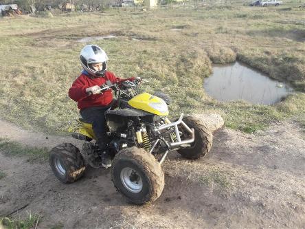 cuatriciclos, atv, cuatris, andar en cuatri, colectora autopista, utv, atv, sidebyside, polaris, canam, honda, gillera, g-force, donde andar en cuatri, circuito de enduro, motocross, moto, autopista, cantera, tosquera, seguridad, ba&ntilde;os, mecanica, reparacion de cuatri, quad, zanella, moto mx, millenium, campana, otamendi, practice track, benavidez, zona norte, zona sur, zona oeste, nogoya, las tejas, isla talavera, go pro, no profesional, cuatris para chicos, cuatri de 50cc, 90 cc, motocross, enduro, test road, mx, fmx, circuito, video, foro, comunidad mx, millennium 3, millennium otamendi, millennium benavidez, pista de cuatris, circuito de cuatriciclos, circuito ca&ntilde;uelas, ruta 3, atv park, amateur, circuito familia, cuatriciclo familiar, barro, piedras, donde barrear, stadium quadcross, chascomus, zarate, ezeiza, marcos parz, banshee, yamaha, grizzly, parrilleros, deportivo, buenos aires, parque4x4, camping con cuatri, sin locuras, parrillas, picnic, pic nic, cascos para cuatriciclos, ambiente familiar, pasar el d&iacute;a, fin de semana, sabado, domingo