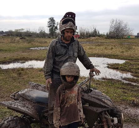 cuatriciclos, atv, cuatris, andar en cuatri, colectora autopista, utv, atv, sidebyside, polaris, canam, honda, gillera, g-force, donde andar en cuatri, circuito de enduro, motocross, moto, autopista, cantera, tosquera, seguridad, ba&ntilde;os, mecanica, reparacion de cuatri, quad, zanella, moto mx, millenium, campana, otamendi, practice track, benavidez, zona norte, zona sur, zona oeste, nogoya, las tejas, isla talavera, go pro, no profesional, cuatris para chicos, cuatri de 50cc, 90 cc, motocross, enduro, test road, mx, fmx, circuito, video, foro, comunidad mx, millennium 3, millennium otamendi, millennium benavidez, pista de cuatris, circuito de cuatriciclos, circuito ca&ntilde;uelas, ruta 3, atv park, amateur, circuito familia, cuatriciclo familiar, barro, piedras, donde barrear, stadium quadcross, chascomus, zarate, ezeiza, marcos parz, banshee, yamaha, grizzly, parrilleros, deportivo, buenos aires, parque4x4, camping con cuatri, sin locuras, parrillas, picnic, pic nic, cascos para cuatriciclos, ambiente familiar, pasar el d&iacute;a, fin de semana, sabado, domingo