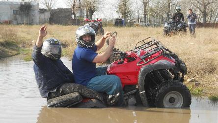 cuatriciclos, atv, cuatris, andar en cuatri, colectora autopista, utv, atv, sidebyside, polaris, canam, honda, gillera, g-force, donde andar en cuatri, circuito de enduro, motocross, moto, autopista, cantera, tosquera, seguridad, ba&ntilde;os, mecanica, reparacion de cuatri, quad, zanella, moto mx, millenium, campana, otamendi, practice track, benavidez, zona norte, zona sur, zona oeste, nogoya, las tejas, isla talavera, go pro, no profesional, cuatris para chicos, cuatri de 50cc, 90 cc, motocross, enduro, test road, mx, fmx, circuito, video, foro, comunidad mx, millennium 3, millennium otamendi, millennium benavidez, pista de cuatris, circuito de cuatriciclos, circuito ca&ntilde;uelas, ruta 3, atv park, amateur, circuito familia, cuatriciclo familiar, barro, piedras, donde barrear, stadium quadcross, chascomus, zarate, ezeiza, marcos parz, banshee, yamaha, grizzly, parrilleros, deportivo, buenos aires, parque4x4, camping con cuatri, sin locuras, parrillas, picnic, pic nic, cascos para cuatriciclos, ambiente familiar, pasar el d&iacute;a, fin de semana, sabado, domingo