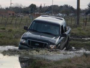 ford offroad club ford ranger nueva ranger t6 kuga ecosport caravana pinamar caril&oacute; curso oficial concesionario ford parador ovalo 4WD Powershift automatica turbodiesel medanos traves&iacute;a nocturna base off road pinamar norte la deriva raza fuerte caravana ranger Test Drives  Punta del Este, Pinamar, Caril&oacute;, Mar del Plata, Villa Carlos Paz y centros tur&iacute;sticos de C&oacute;rdoba con stands, test drive, eventos especiales Adventure Locker Ford Kinetic Summer Attraction