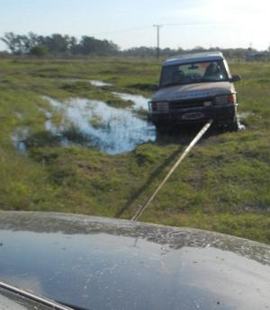 jeep patriot compass wrangler cherokee grand cherokee liberty jeep offroad park jeep academy quique enrique camarata carilo villa gesell clinica de manejo offroad off-road 4x4 todo terreno nivel 1 nivel 2 nivel 3 prestaciones jeep intro jeep advance jeep trip Off Road Park, ubicado en la ruta 11 km 407 Introducci&oacute;n al mundo 4x4 y su historia Comparativa de los veh&iacute;culos de la marca Conducci&oacute;n Off Road: consejos y tips Posici&oacute;n de manejo Conducci&oacute;n en ruta y asfalto  Conducci&oacute;n en tierra, piedras y polvo Conducci&oacute;n en barro Conducci&oacute;n en arena Conducci&oacute;n en pendiente Conducci&oacute;n en vadeos Conducci&oacute;n en nieve y hielo Ascenso y descenso, de rampas y terreno natural Inclinaciones laterales Conducci&oacute;n en arena Conducci&oacute;n en barro Paso de vadeo Trepada en roca Circulaci&oacute;n sobre piedras Trepada de escalera de durmientes Descuelgue de suspensi&oacute;n y funcionamiento de los sistemas de tracci&oacute;n Utilizaci&oacute;n en ascenso y descenso de los dispositivos de seguridad espec&iacute;ficos Demostraci&oacute;n de la transferencia de maza y su importancia       en la tracci&oacute;n T&eacute;cnicas de negociaci&oacute;n de los distintos tipos de obst&aacute;culos Maniobras de seguridad T&eacute;cnicas de rescate y uso correcto de todos los elementos espec&iacute;ficos Paso de Puentes Camel Conducci&oacute;n en m&eacute;danos Remplazo de neum&aacute;ticos sin ayuda de los elementos espec&iacute;ficos ford offroad club ford ranger nueva ranger t6 kuga ecosport caravana pinamar caril&oacute; curso oficial concesionario ford parador ovalo 4WD Powershift automatica turbodiesel medanos traves&iacute;a nocturna base off road pinamar norte la deriva raza fuerte caravana ranger Test Drives  Punta del Este, Pinamar, Caril&oacute;, Mar del Plata, Villa Carlos Paz y centros tur&iacute;sticos de C&oacute;rdoba con stands, test drive, eventos especiales Adventure Locker Ford Kinetic Summer Attraction Toyota Luxury Adventure CURSO DE MANEJO SEGURO dirigido a los particulares que han comprado su 4x4 cursos para particulares, cursos de manejo seguro, cursos de manejo, capacitaciones in company sobre manejo defensivo  NIN MANEJO SEGURO zarate  caminos de tierra y pavimento, laguna para vadeos, circuito de barro, trepadas de m&aacute;s de quince metros y todas las situaciones necesarias para poder brindar un Curso de Manejo Seguro vw amarok arawak pilar nacho ignacio roviralta campana cardales waypoint 4x4 cardales4x4 buffet servicios geotrack frontera offroad elgarage 4x4 zonda 4x4 tierra negra waypoint4x4 bigtoys arb argentina disfrutar el d&iacute;a como ba&ntilde;os con duchas, servicios de bebidas, parrilla, mesas, sillas y sectores de reparo.