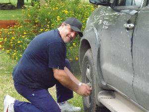 Introducci&oacute;n al mundo 4x4 y su historia Comparativa de los veh&iacute;culos de la marca Conducci&oacute;n Off Road: consejos y tips Posici&oacute;n de manejo Conducci&oacute;n en ruta y asfalto  Conducci&oacute;n en tierra, piedras y polvo Conducci&oacute;n en barro Conducci&oacute;n en arena Conducci&oacute;n en pendiente Conducci&oacute;n en vadeos Conducci&oacute;n en nieve y hielo