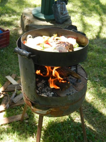 camping campamento jardin naturaleza pic nic aventura cuatriciclos pielta arquitectura bricolage avistaje de aves dia de campo fin de semana buena onda asado jardin de esculturas hierro reciclado animales de metal jardin de colibries salvias picaflor picaflores lagarto overo culebra jardin aves buenos aires observacion de aves rincon de la naturaleza ca&ntilde;uelas laguna pesca mojarras pescar con los chicos pesca con devolucion sembrar mojarras siempre construyendo parque4x4 parque 4x4 pasar el dia amigos cumplea&ntilde;os festejar cumple quinta campo quincho parrillas ba&ntilde;os accesibles duchas camping discapacitados  circuito pruebas sesion fotos campo test drive manejo prueba  siestodromo dormir la siesta fogon campamento fogon nocturno fogata  fuego  ronda