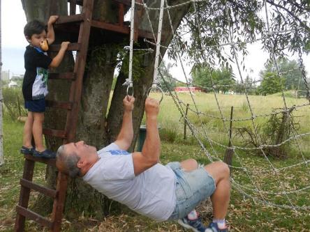 camping campamento jardin naturaleza pic nic aventura cuatriciclos pielta arquitectura bricolage avistaje de aves dia de campo fin de semana buena onda asado jardin de esculturas hierro reciclado animales de metal jardin de colibries salvias picaflor picaflores lagarto overo culebra jardin aves buenos aires observacion de aves rincon de la naturaleza ca&ntilde;uelas laguna pesca mojarras pescar con los chicos pesca con devolucion sembrar mojarras siempre construyendo parque4x4 parque 4x4 pasar el dia amigos cumplea&ntilde;os festejar cumple quinta campo quincho parrillas ba&ntilde;os accesibles duchas camping discapacitados  circuito pruebas sesion fotos campo test drive manejo prueba  siestodromo dormir la siesta fogon campamento nido pajaros aguilucho chimango cara cara tero huevos moteados serpiente vibora  iguana
